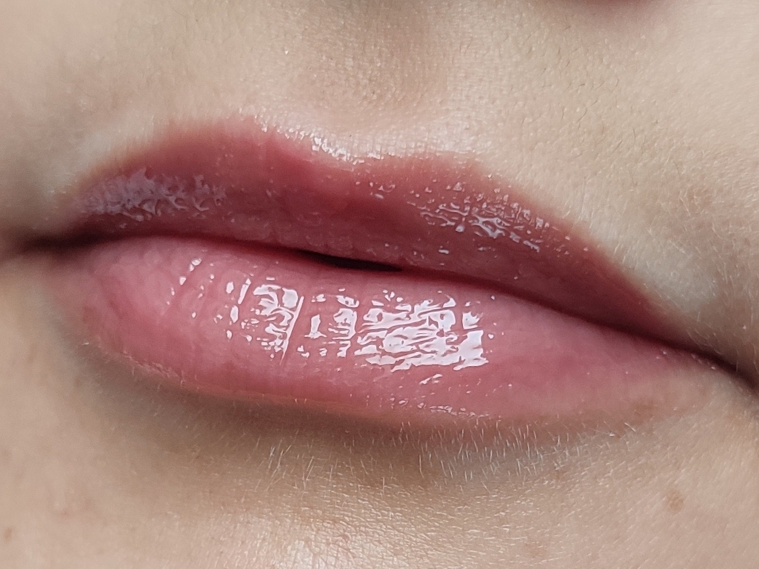 Дневной свет у окна