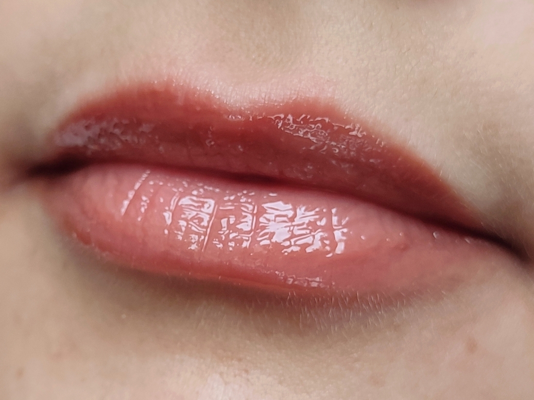 Дневной свет у окна