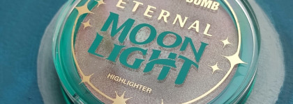 Этот хайлайтер даёт самое неземное сияние! Beauty Bomb Eternal Moon Light Highlighter 01. Показываю во всей красе +3 способа использования