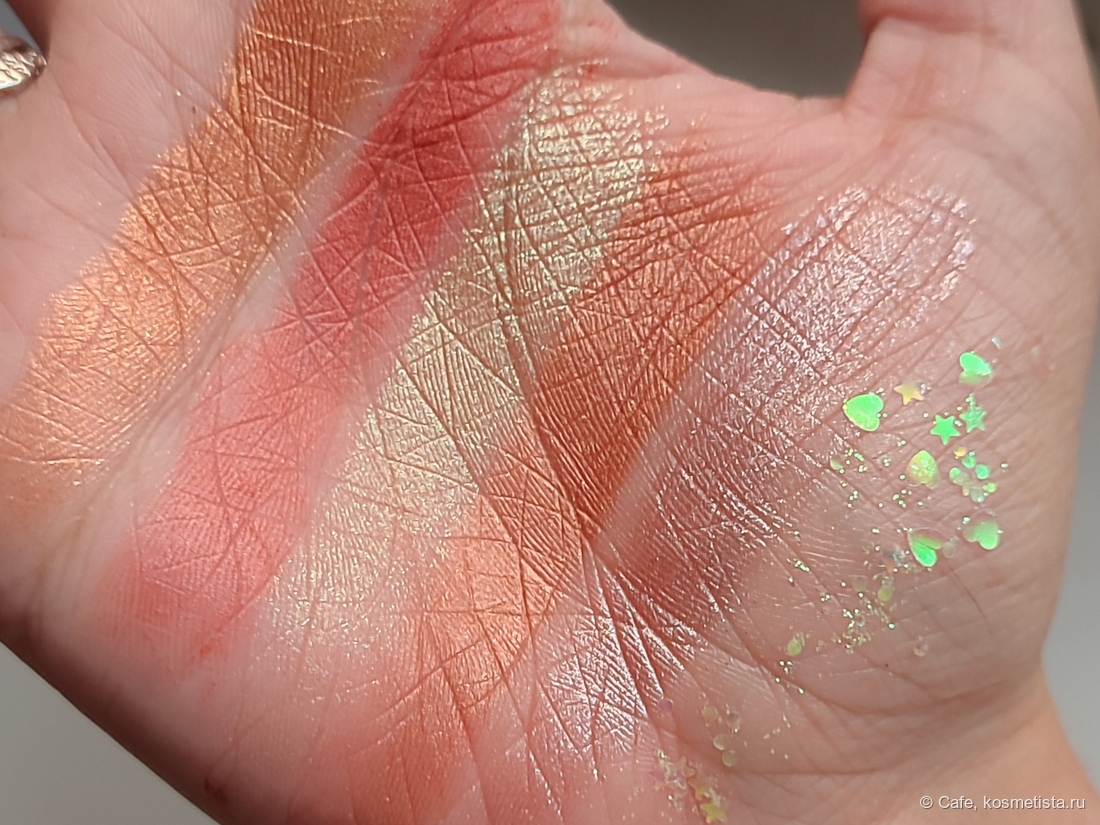 Дневной свет у окна