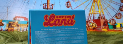 Гипножаба Beauty Bomb "Beauty Bomb Land" Eyeshadow Palette