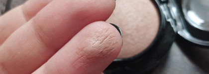 May the Force be with you: MAC Mineralize blush Cosmic force