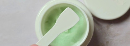 Лучший гидрофильный: Farmacy Green Clean makeup meltaway cleansing balm