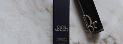 Every day is Dior day: Dior Dior Addict hydrating shine lipstick, 521 Diorelita