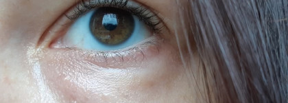 Estee Lauder Double Wear Instant Fix Concealer, в оттенке 1W Light (Warm) и блеск для губ Clarins Eclat Minute Natural Lip Perfector 03 (nude shimmer)