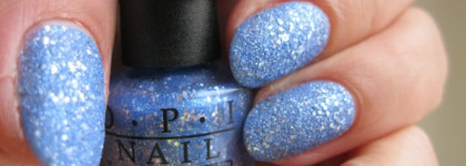 "Поцелуй меня в полночь" -  новый лак OPI из коллекции Mariah Carey Holiday 2013