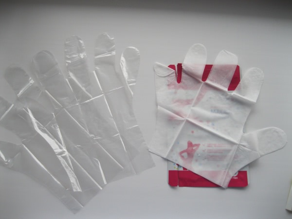 Моя палочка-выручалочка - маска-перчатки для увлажнения кожи рук Pompidu