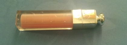 Уход за тонкой и сухой кожей губ