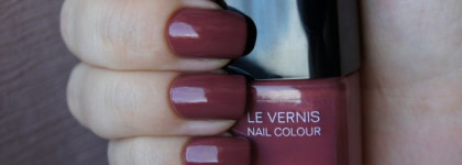 Chanel Le Vernis Nail Colour #579 “Paparazzi”