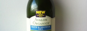 Новая жизнь для чувствительной кожи: действенная органика в моем уходе (Botani, Bema, Avalon Organics)