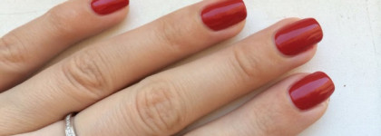 Любимый лак Dior Vernis Rouge Altesse 999