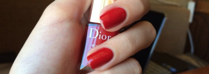 Любимый лак Dior Vernis Rouge Altesse 999