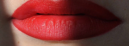 MAC lipstick Retro Matte Ruby Woo