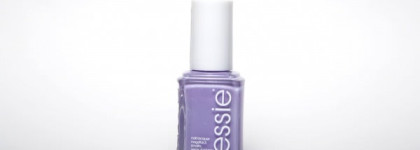 Яркий маникюр серыми буднями с Rimmel и Essie