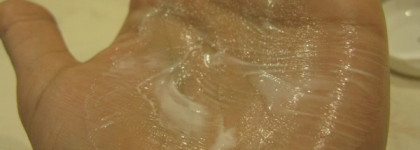 Молочко и роза Vichy Essentielles body cream-milk dry skin