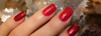 Праздничное желе от Misslyn, лаки Nail Polish 192 high-end и 199 sexy love