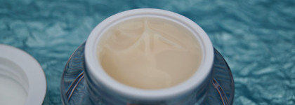 The neck and decollete concentrate La Mer - концентрат для зоны шеи и декольте