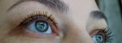 Dr. Pierre Ricaud regard intense mascara black укрепляющая тушь для объемных ресниц