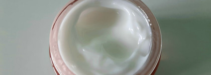 Интенсивно увлажняющий липидовосстанавливающий крем на 72 часа Moisture Surge Intense Clinique