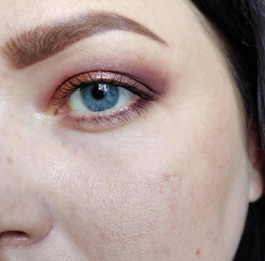 Немного скульптура.