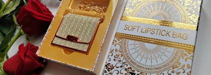 Подарочный набор помад 3 в 1 Soft Lipstick Bag в сумочке TvLv