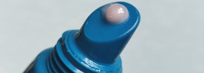 Clarins Moisture Replenishing Lip Balm бальзам для губ на каждый день