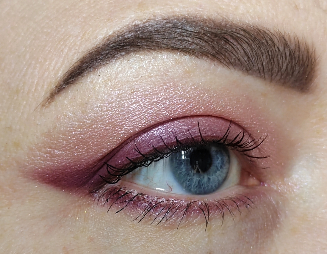 Искусственное белое освещение