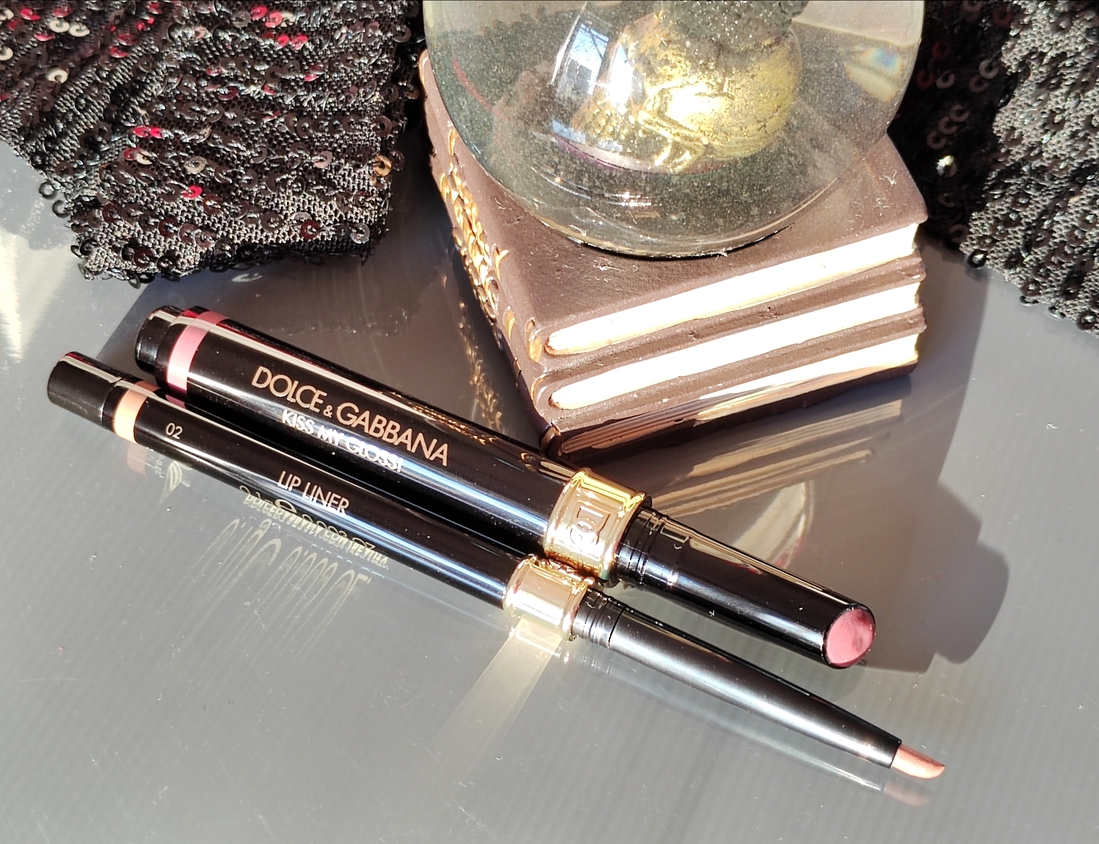 Дуэт средств для губ 4 D: блеск и карандаш для губ Dolce&Gabbana оттенок № 02 Giggle