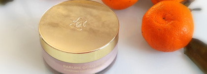 Идеальная для возрастной кожи, рассыпчатая пудра для лица Guerlain Parure Gold Skin Diamond Micro-Powder №02 Clair/Light