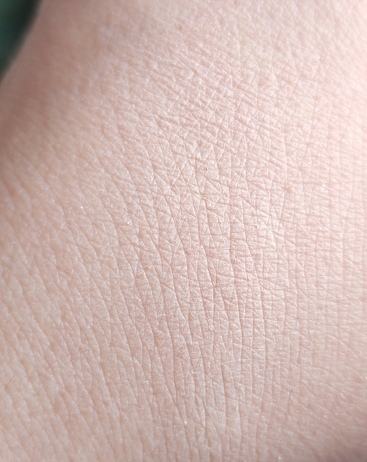 Пудра растушевана полностью