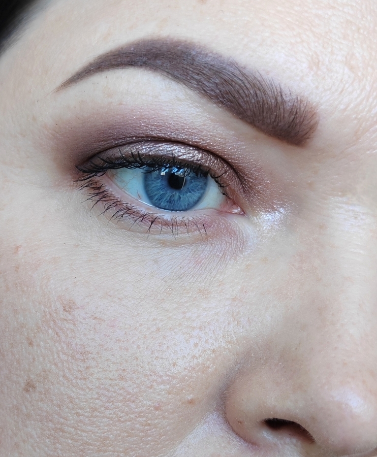 Тон + пудра, через 1 час после нанесения