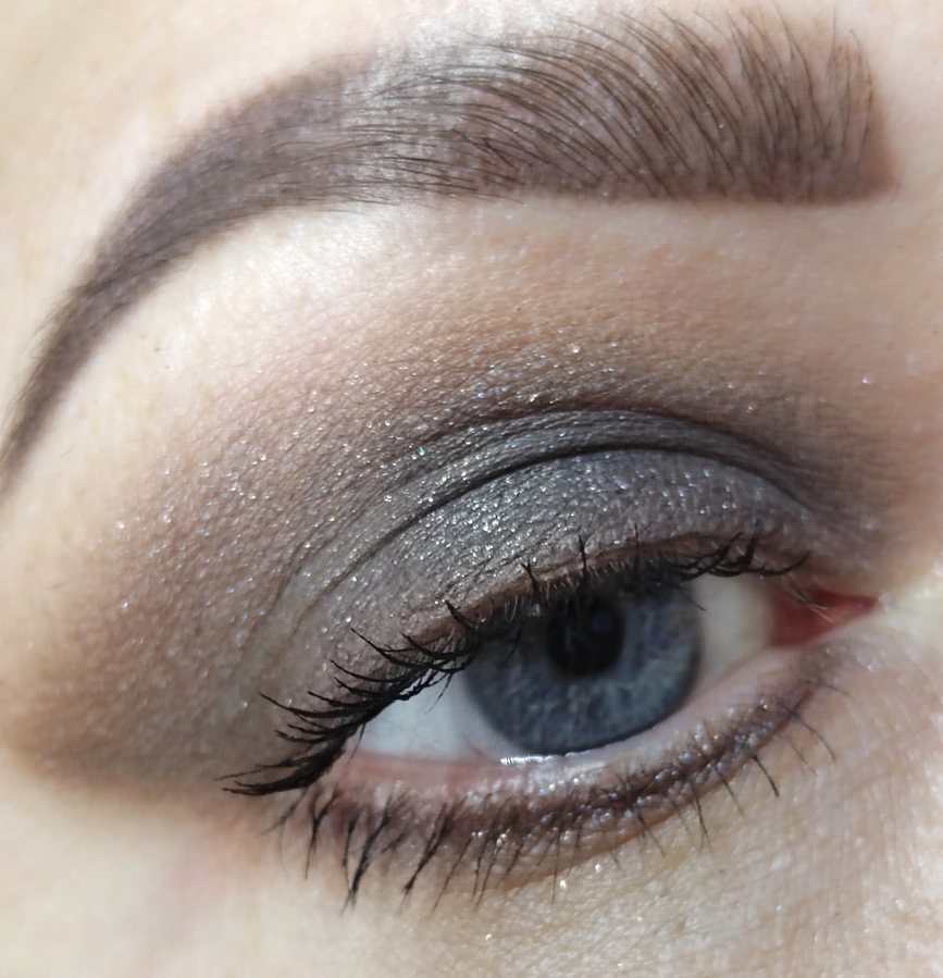 Холодный искусственный свет