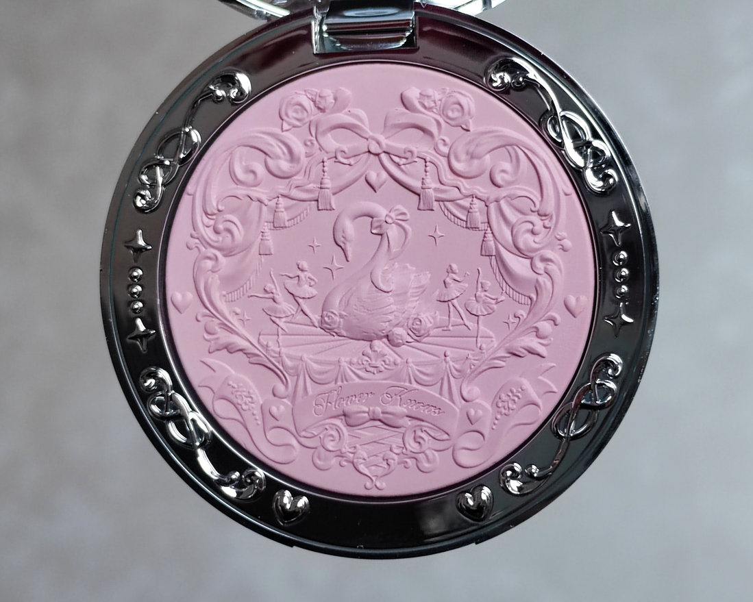 Дневное освещение. Цветопередача 100%