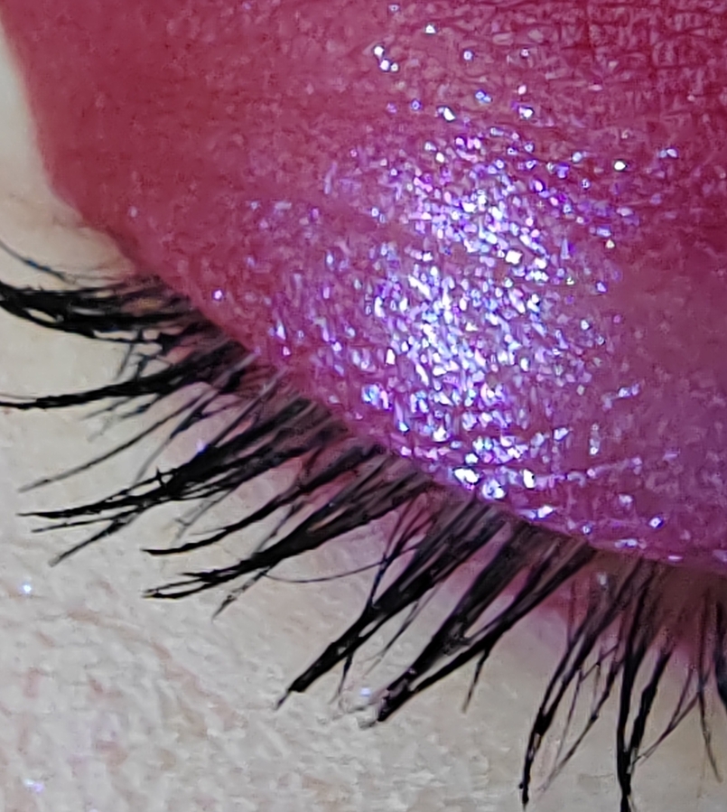 Макро. Искусственный белый свет