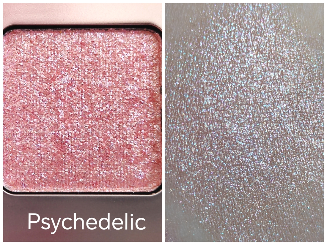 Множество разноцветных мелких блесточек на прозрачной основе