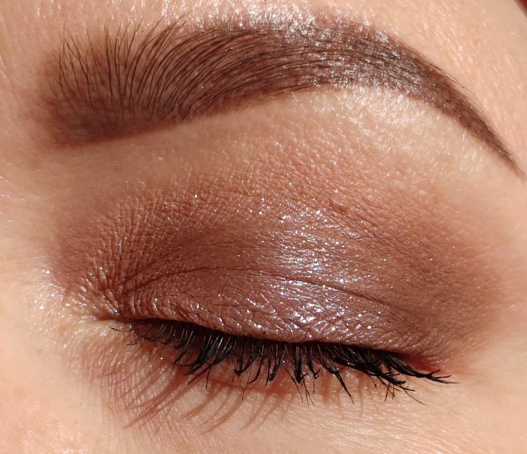 При прямом солнечном свете