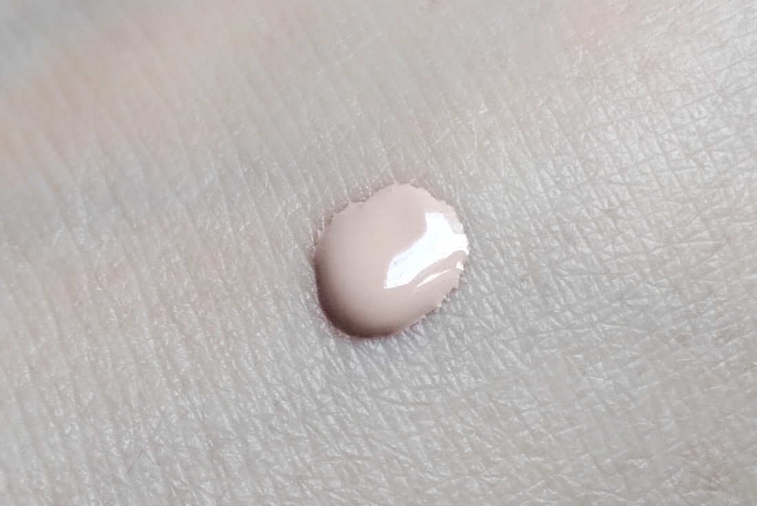 Дневное освещение. Одно нажатие на дозатор