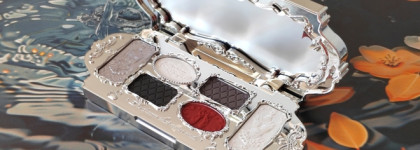 Палетка теней Flower Knows Swan Ballet 02 Black - прекрасный Чёрный лебедь