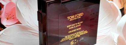 Лучшие матовые румяна для лица Tom Ford Architecture Soft Matte Blush 02 Crushed Rose на лето и осень