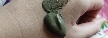 Стала хорошим помощником Himalaya Herbals Очищающая маска с нимом для нормальной и жирной кожи