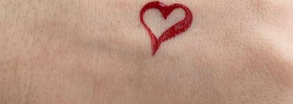 NYX Professional Makeup Epic Wear Waterproof Eye & Body Liquid Liner идеальный красный