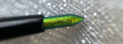 Стоило ли побегать? Карандаши дуохромы Beauty Bomb 01 и 03, и почти аналог 02