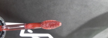 MAC Grand Illusion Liquid Lipcolour - Space Bubble