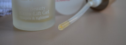 Подтягивающий и укрепляющий гель для кожи груди Clarins Bust Beauty Extra-Lift Gel