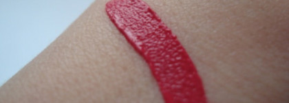 Essence Stay Matt lip cream #02 "Smooth Berry"
