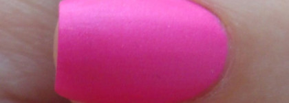 China Glaze Nail Lacquer with hardeners 70290 purple panic