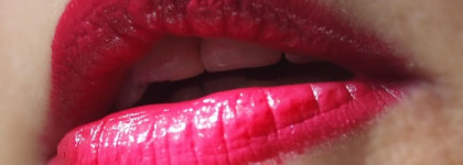 Знаменитая устойчивая помада Lip Tar в оттенке Strumpet от OCC