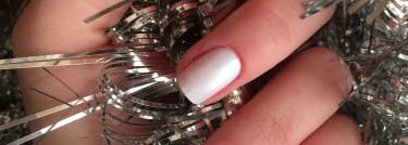 Маникюр для Снежной королевы или набор для маникюра Frozen Crystals(тон 001) из коллекции Pupa Snow Queen