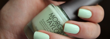 Morgan Taylor professional nail lacquer 50177 "Do You Harajuku?" (Hello Pretty! Summer 2015)