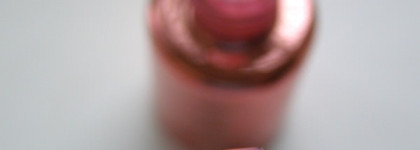 Стойкий неженка - жидкий пигмент для губ и щек  Benefit  Posietint poppy-pink tinted lip & cheek stain